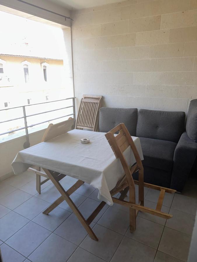 Superbe appartement tout équipé avec parking. Marsella Exterior foto
